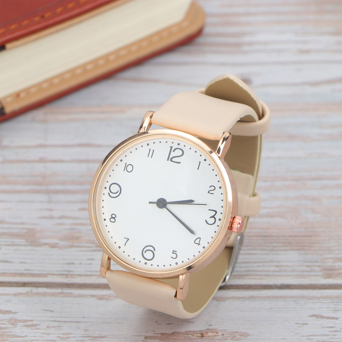 Women Wrist Watch Quartz Movem - Luxury Watch White recension och pris