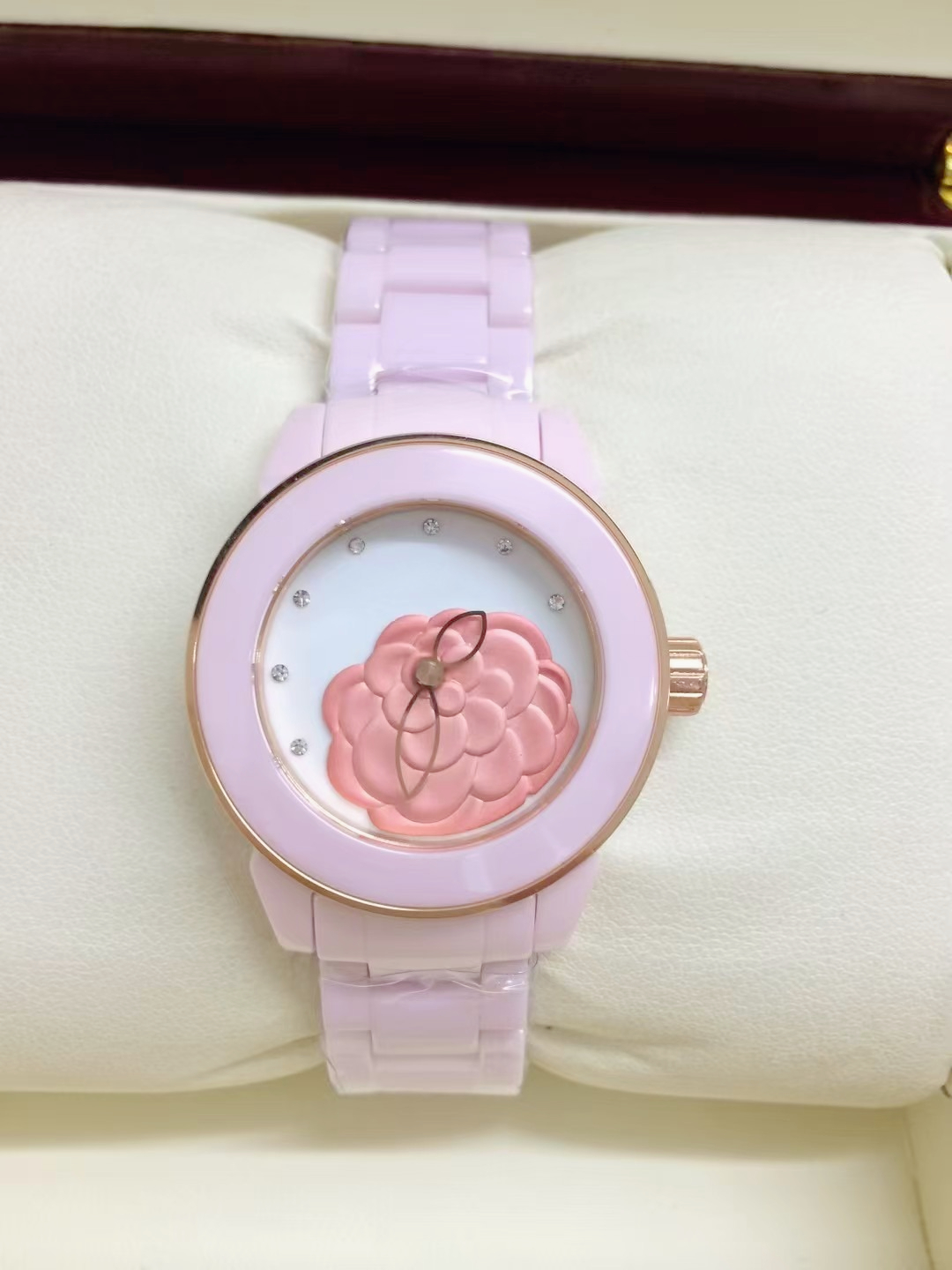Luxury 2026 New White Tone Qua - Luxury Watch White recension och pris
